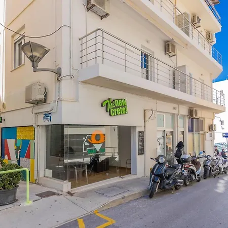 St.titos Terrace, Centrally In Heraklion! *